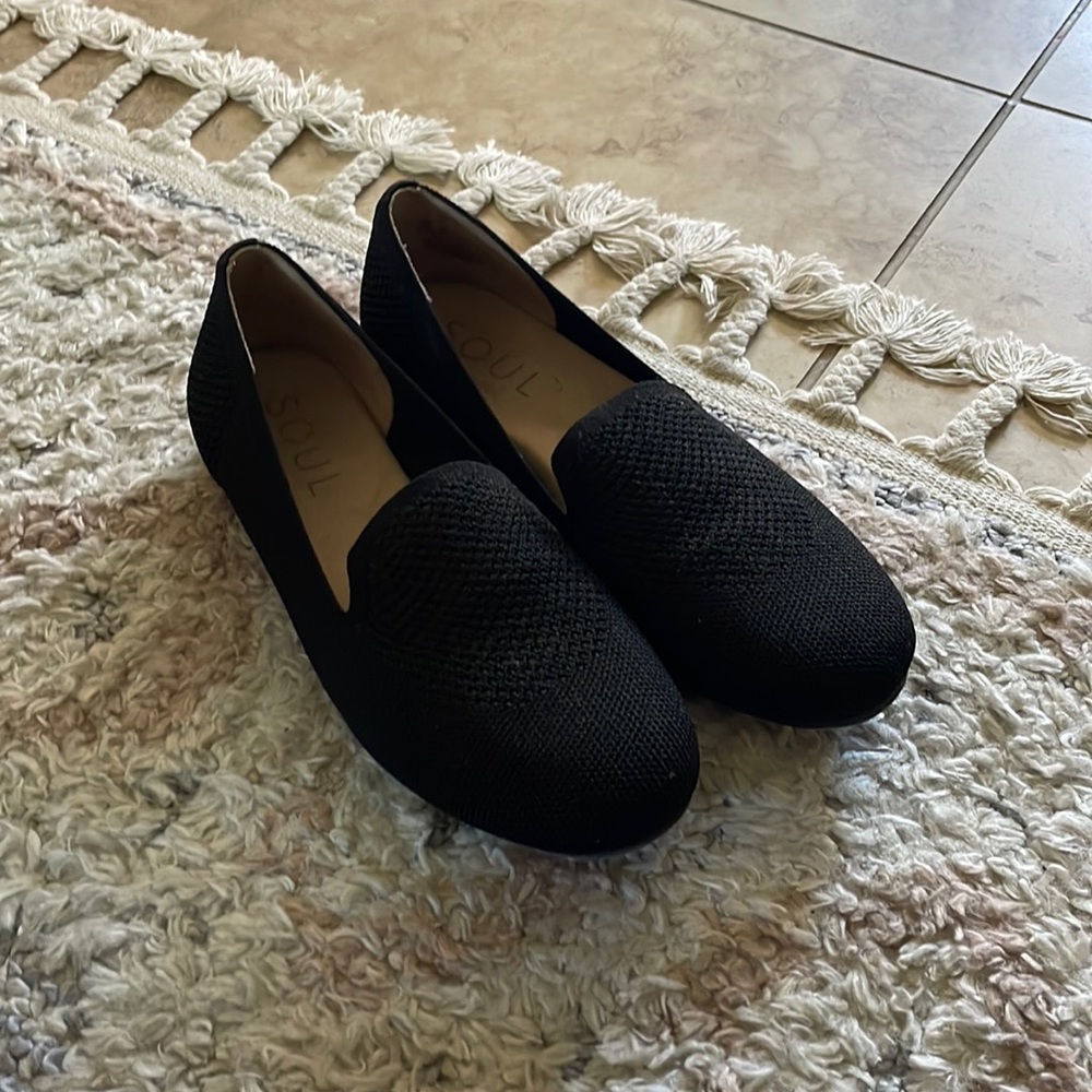 Naturalizer black flats
